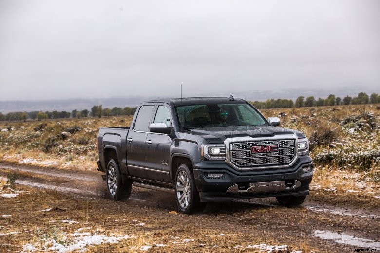 2018-GMC-Sierra Heavy Duty Pickup Trucks for 2018